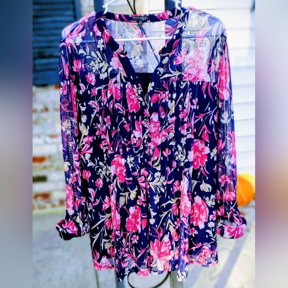 LOT BUNDLE OF 5 Trendy Womens Size 2X TOPS Blouses TUNICS Vibrant Colors SIZE 22 - Picture 3 of 17